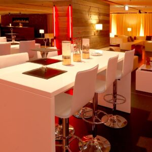 event bankett möbel zum mieten mit stehtischen und barhockern