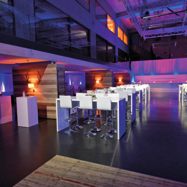hochtisch mieten mit barhocker für event bankett