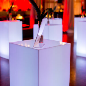 led leucht stehtisch mieten für event