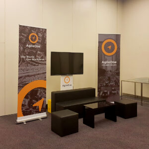 messelounge mit tv screen