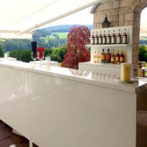 outdoor theke mieten mit barrückwand