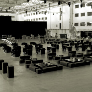 schwarzes mietmöbel setup bild euro airport basel
