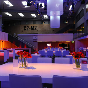 stehtisch event setup mieten