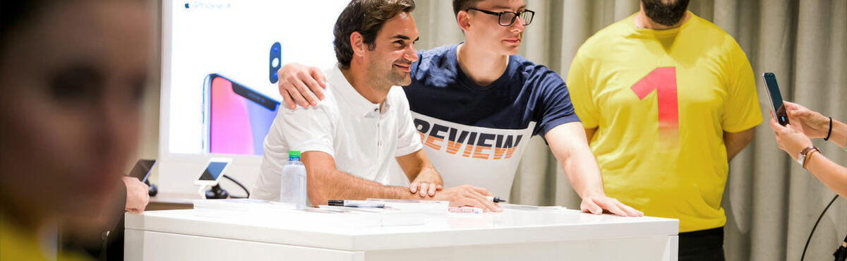 Stehtisch mieten in weiss fuer event promotion