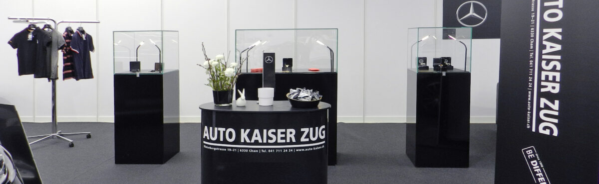 schwarze messe vitrinen mieten