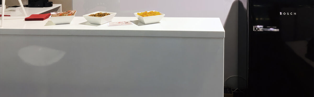 design kuelschrank mieten in schwarz fuer messe und events